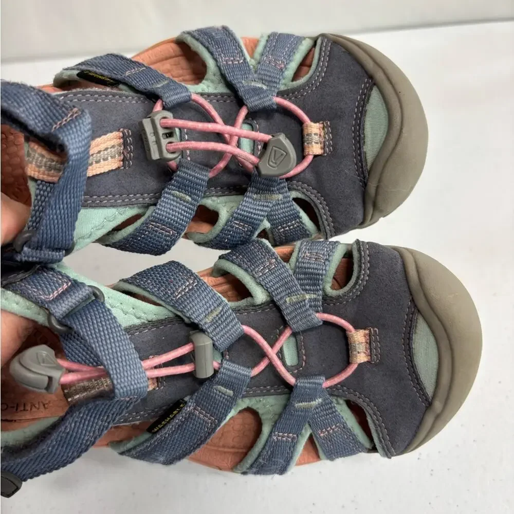 Keen Newport Waterproof Sandals Youth Size 4